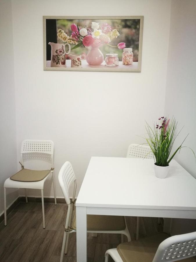 Apartment Fontana Apartman *
